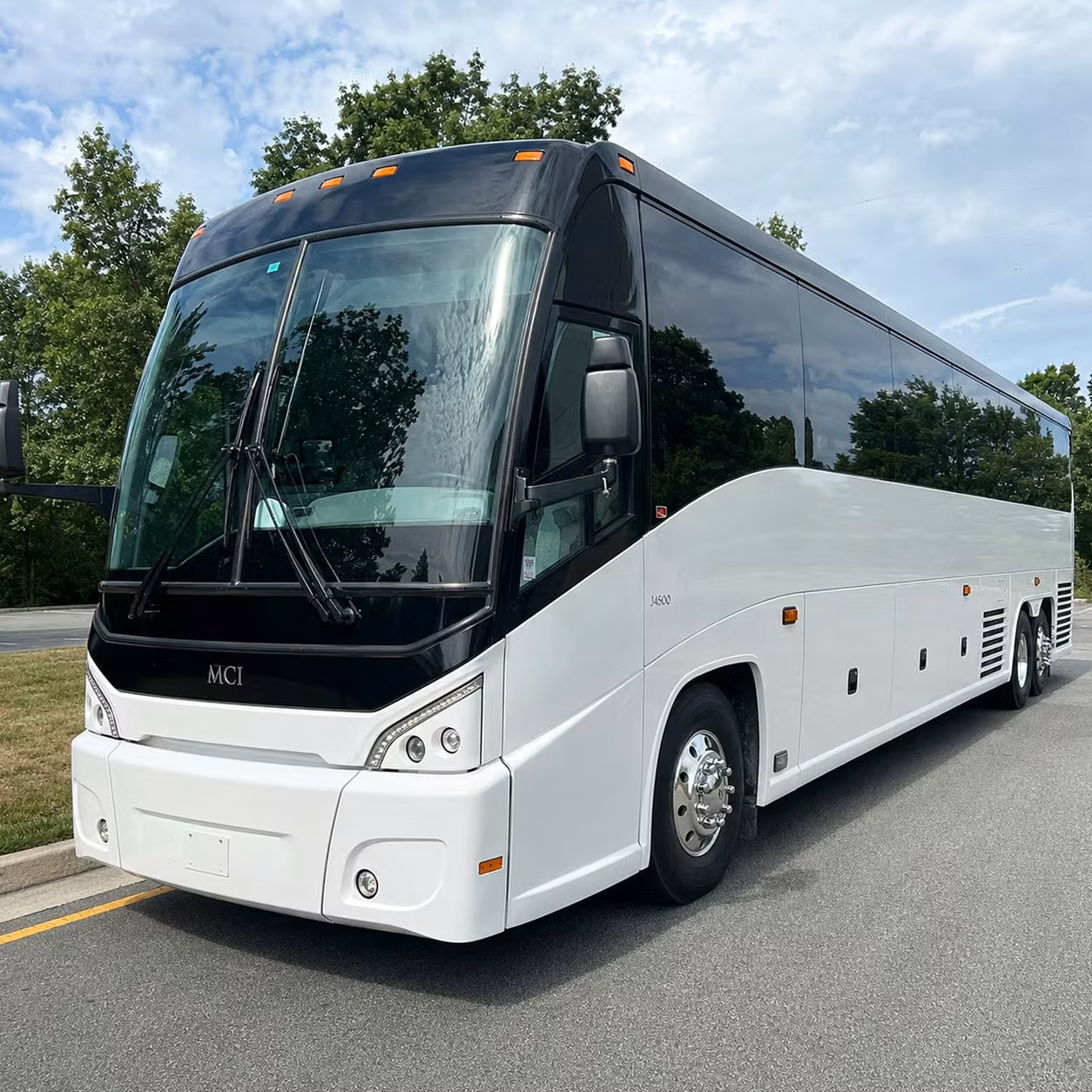 charter bus rentals for visalia weddings