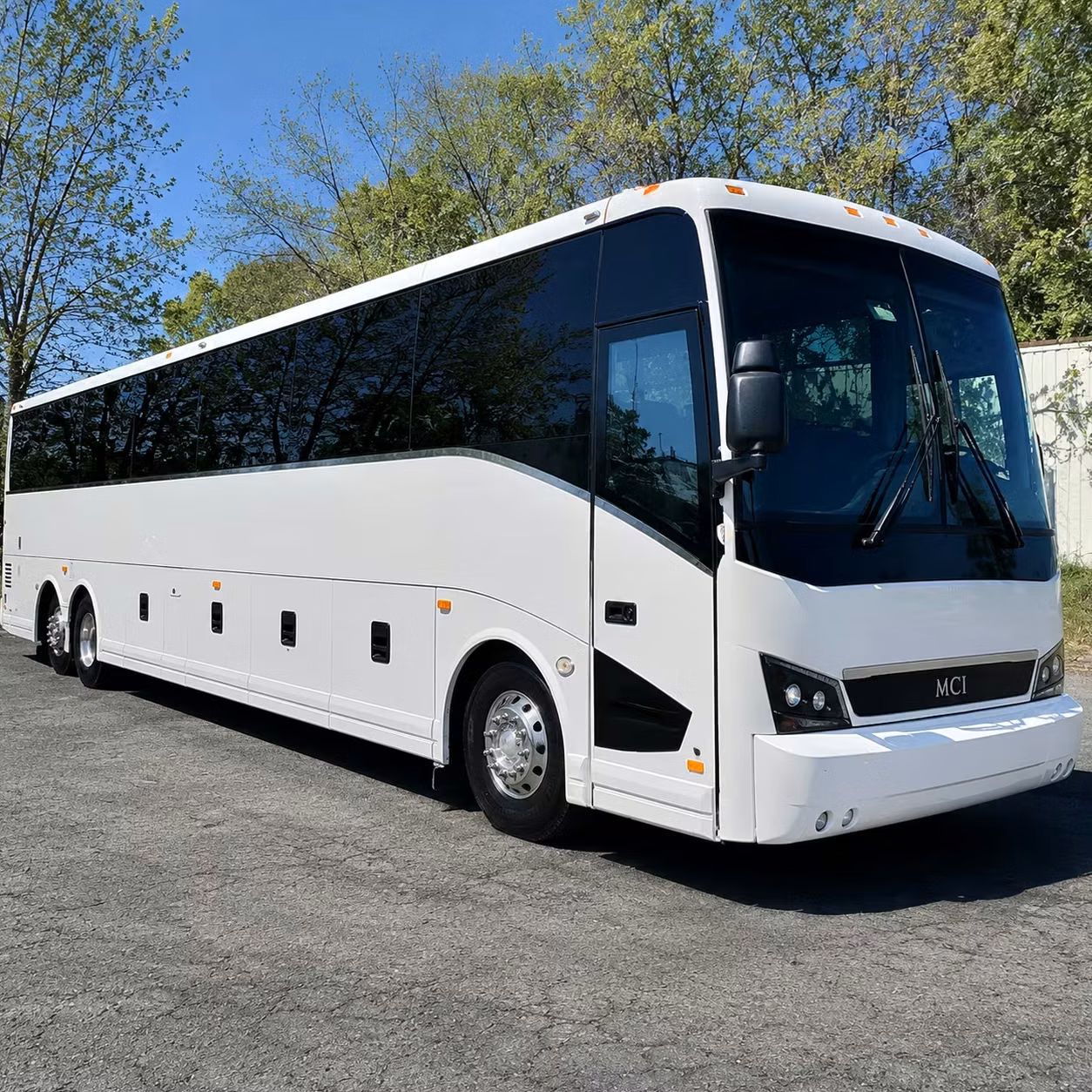concert bus rentals to the visalia fox theatre and local venues