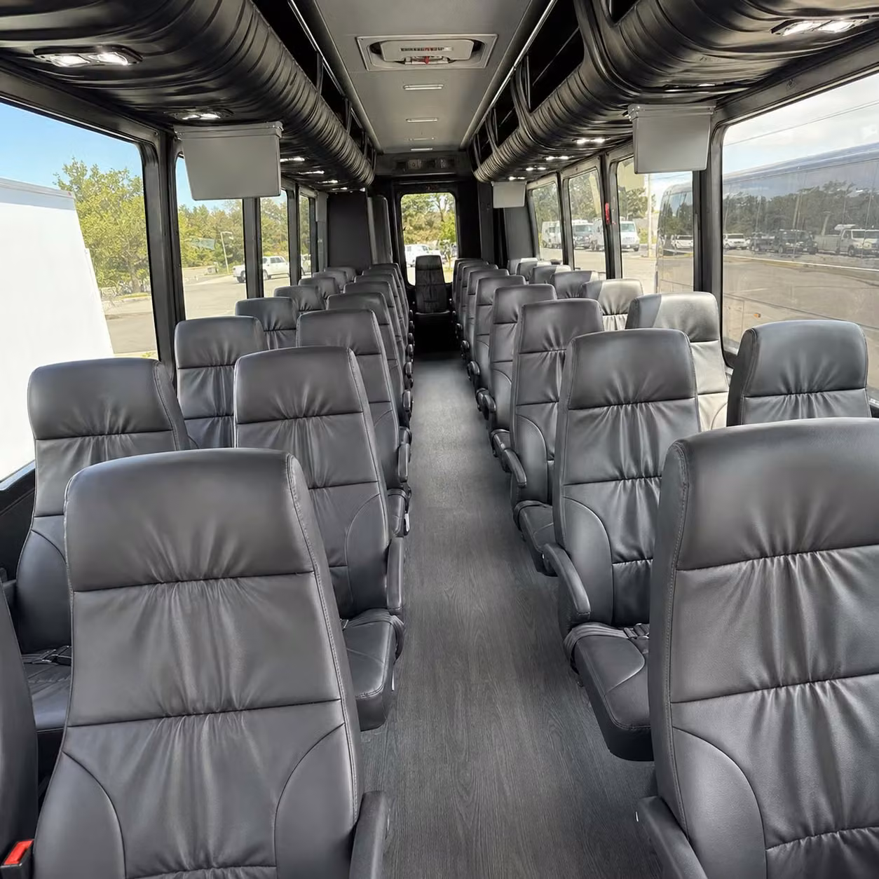 visalia 25 passenger minibus rental