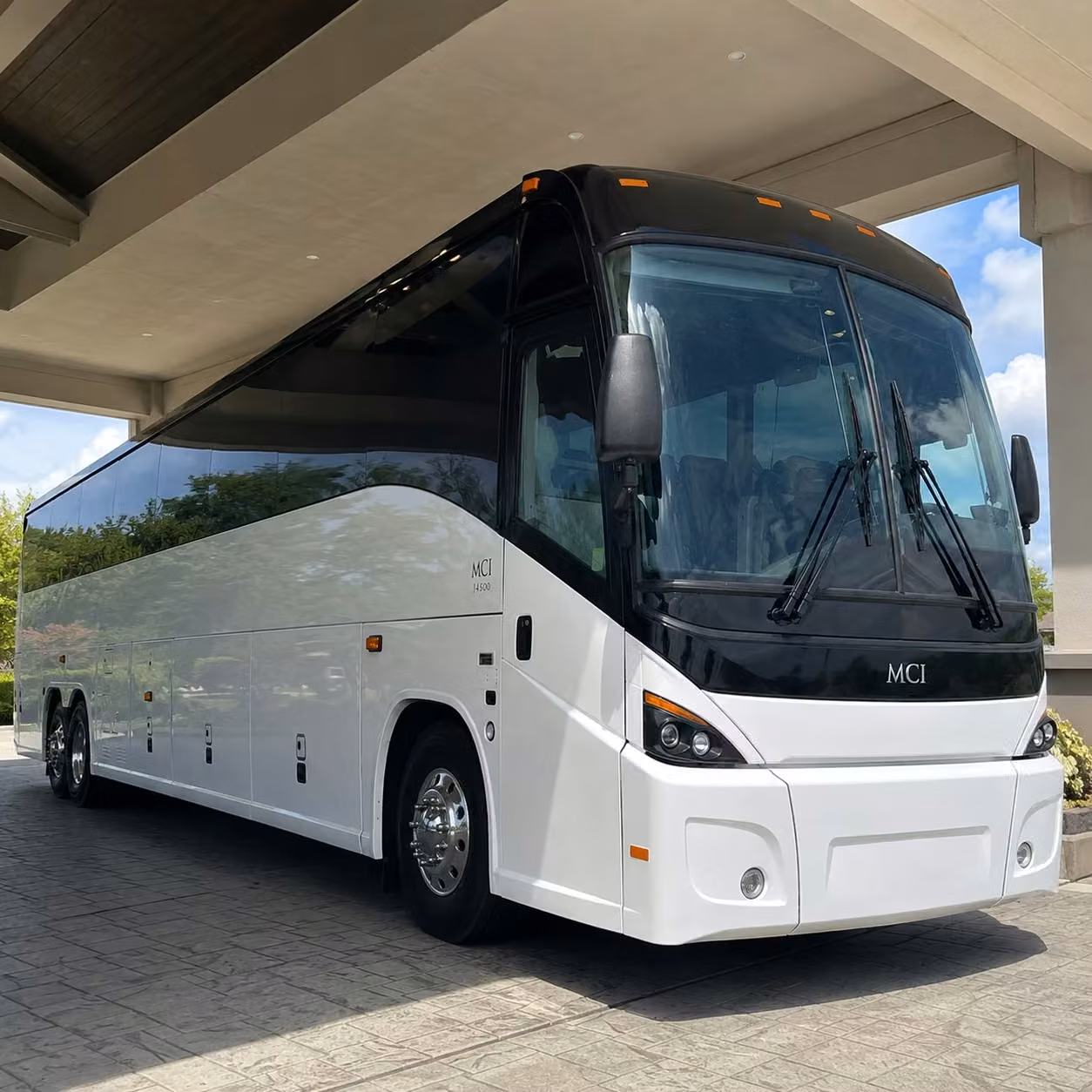 visalia employee shuttle services